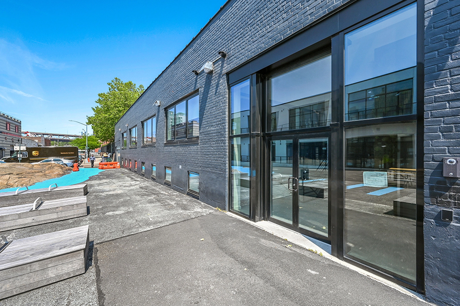 1201-44thAv-05